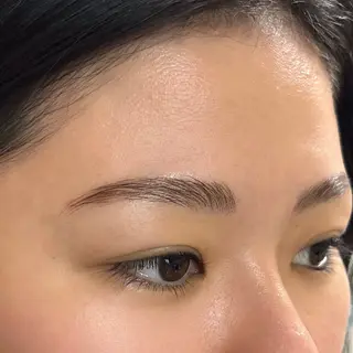 アイブロウ Parfe beaute【パルフェボーテ】所属・Parfe Beauteの眉毛・アイブロウイメージ