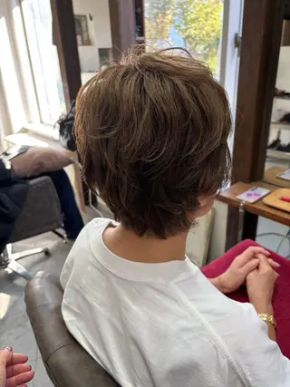 ショート カラー ショート・パーマ・デ ザインカラー/むつみのヘアスタイル