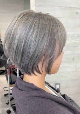 ショート カラー ANNDER所属・西川 賢一のヘアスタイル