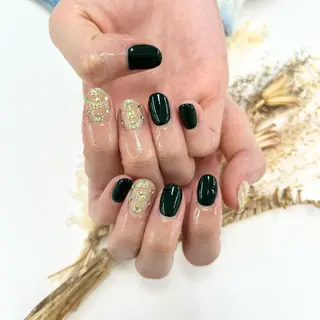 ネイル Basic町田本店 Suzunaのネイルデザイン