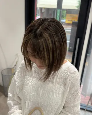 ミディアム ショートヘアとカラー の専門家/もりしーのヘアスタイル