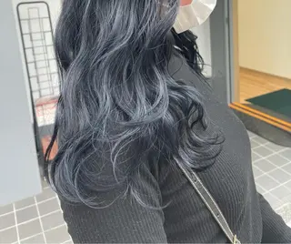 ロング LAME所属・RU NAのヘアスタイル