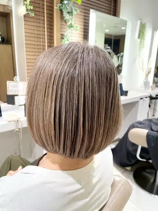 ショート 清藤 綾のヘアスタイル