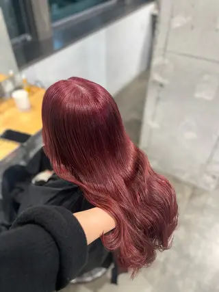 ロング カラー ハイトーンカラー 🦄レイヤーカットのヘアスタイル