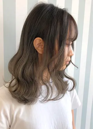 セミロング レイヤー⭐️カラー ⭐️平川雅史のヘアスタイル