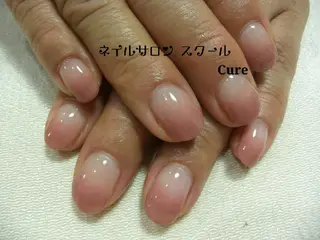 ネイル ミディアム ネイルサロン Cureのネイルデザイン