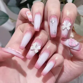 ネイル DEMAIN- 🌹のネイルデザイン