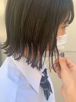 ショート カラー ヘアアレンジ SALOWIN藤沢店所属・サナ🌱 切りっぱなしボブのヘアスタイル