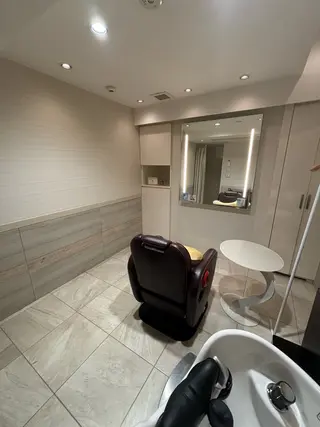 銀座メンズ専門🖤 小島奈々のヘアスタイル