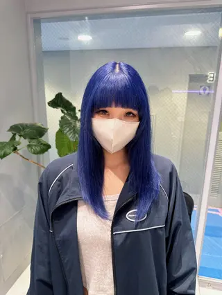 セミロング カラー 菜々🫧新宿 透明感ケアブリーチのヘアスタイル