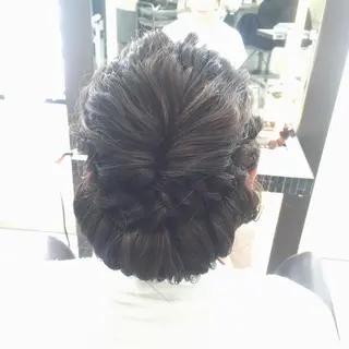 ヘアアレンジ oggi +KENJE所属・大平 美沙のヘアスタイル