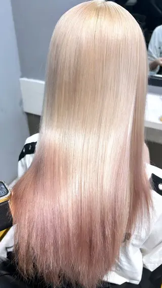 カラー ハイトーン ayane💖のヘアスタイル