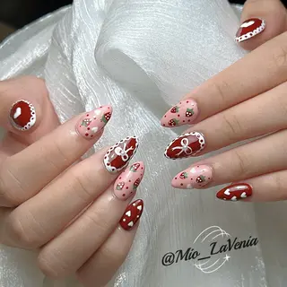 ネイル LA VENIA所属・Mio Nailのネイルデザイン