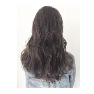 セミロング カラー ✂️小顔カット✂️ 山本有紀のヘアスタイル