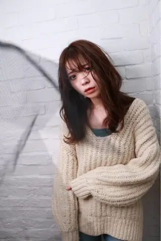 ロング カラー 🍀透明感抜群🍀/ ハイトーンカラーのヘアスタイル