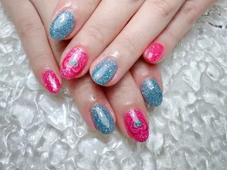 ネイル マジックミラー所属・マジック ミラーのネイルデザイン