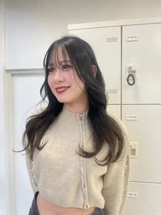 セミロング MOE 福岡韓国ヘア✧︎のヘアスタイル