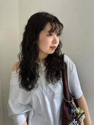 ロング カラー 松本 雪愛のヘアスタイル