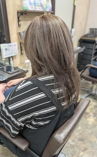 ロング sepiage trois所属・酒井 亜希のヘアスタイル