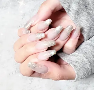 ネイル 塩見 聖子のネイルデザイン