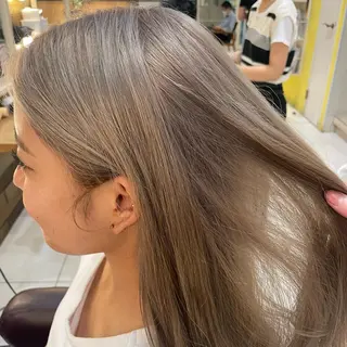 ロング カラー 韓国カラー／エクステ 松戸梨杏のヘアスタイル