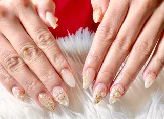 ネイル NekoNailsalon所属・グエン アンのネイルデザイン