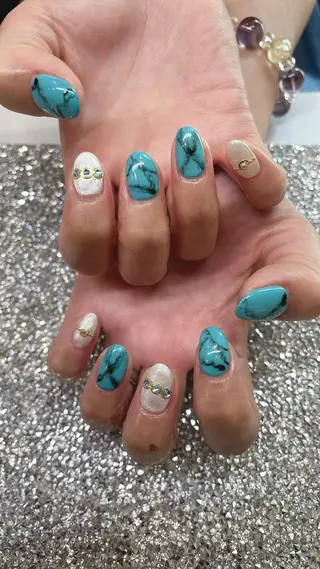 ネイル Guarendo(ガレンドゥ)錦糸町店所属・Gurando 錦糸町店のネイルデザイン