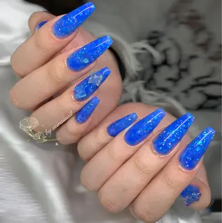 ネイル ネイルサロン 9Carats神田のネイルデザイン