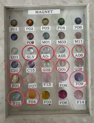 ネイル MAXKELLY ASAのネイルデザイン