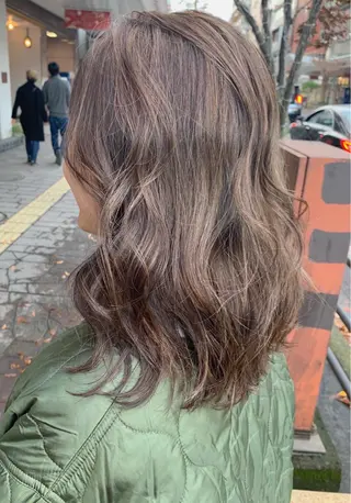 ミディアム カラー m ā l o.🌷 サカモトマイコのヘアスタイル