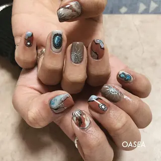 ネイル 🌞💜 KAORI 🌴のネイルデザイン