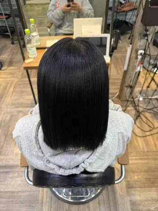 ミディアム 上野 日菜莉のヘアスタイル