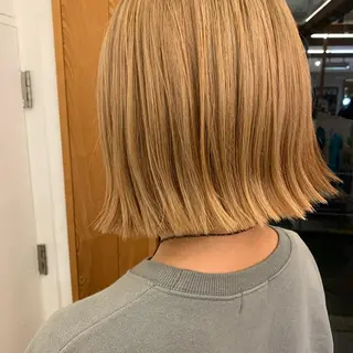 ショート 艶髪color💎髪 質改善ストレート大吉のヘアスタイル