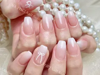 ネイル Queenie 🦋のネイルデザイン