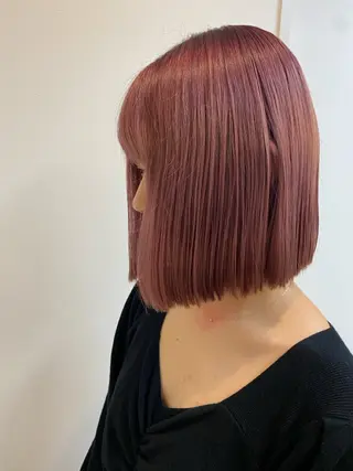 ショート カラー 宮﨑 まりあのヘアスタイル