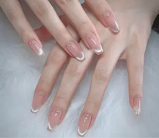 ネイル Ui_Amor (パラジェル)のネイルデザイン