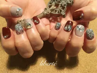 ネイル liberté (リベルテ)のネイルデザイン