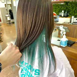 ミディアム カラー 有田裕真 【ブリーチカラー】のヘアスタイル