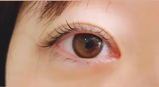 マツエク・マツパ Urbansea Nail&Eyelash所属・佐藤 ひなこの眉毛・アイブロウイメージ