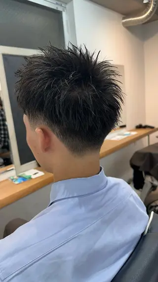 メンズ 律喜/パーマ /メンズ/フェードのヘアスタイル