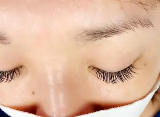 マツエク・マツパ Amaryllis所属・Amaryllis 渡辺のマツエク・マツパデザイン