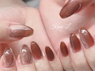 ネイル 芦辺 香奈のネイルデザイン