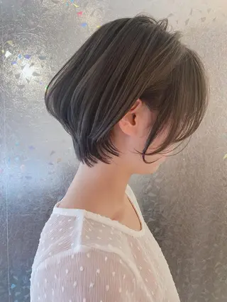 ショート カラー 明るい白髪染め専門店兵庫駅前店所属・山口 一馬のヘアスタイル