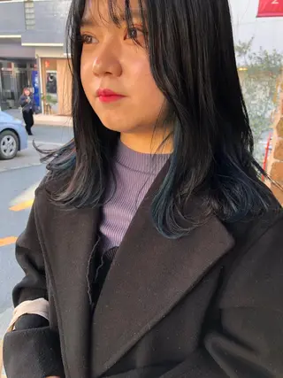 ミディアム カラー レイヤーカット/ 透明感カラーmikuのヘアスタイル