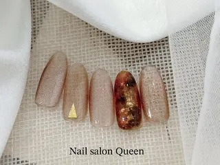 ネイル ネイルサロンクイーン 東京/新宿/大久保のネイルデザイン