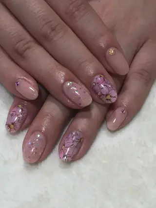 ネイル Sympa 𝓜iwako🐰ᩚのネイルデザイン