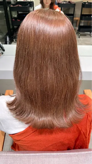 ミディアム こはる ／渋谷のヘアスタイル