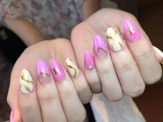 ネイル salon de Tiaraのネイルデザイン