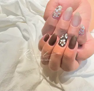 ネイル ISHIWATA LINAのネイルデザイン