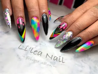 ネイル Li'leaNail AINAのネイルデザイン